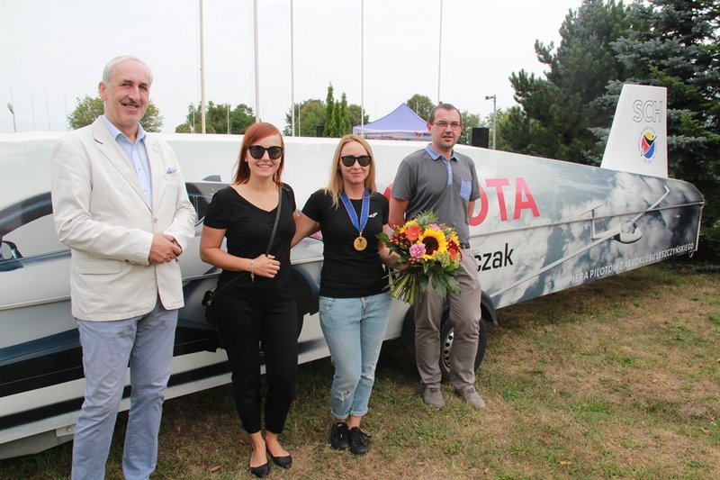 Piloci boeingów w tym tygodniu latają w Lesznie (zdjęcia)