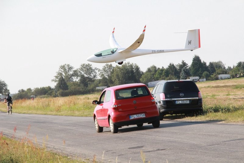 Piloci boeingów w tym tygodniu latają w Lesznie (zdjęcia)