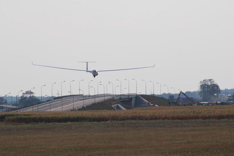 Piloci boeingów w tym tygodniu latają w Lesznie (zdjęcia)