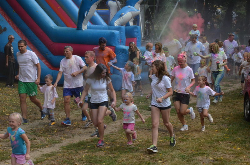 X Bieg Borków na kolorowo (zdjęcia)