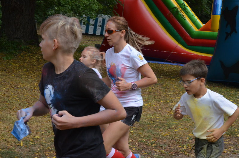 X Bieg Borków na kolorowo (zdjęcia)