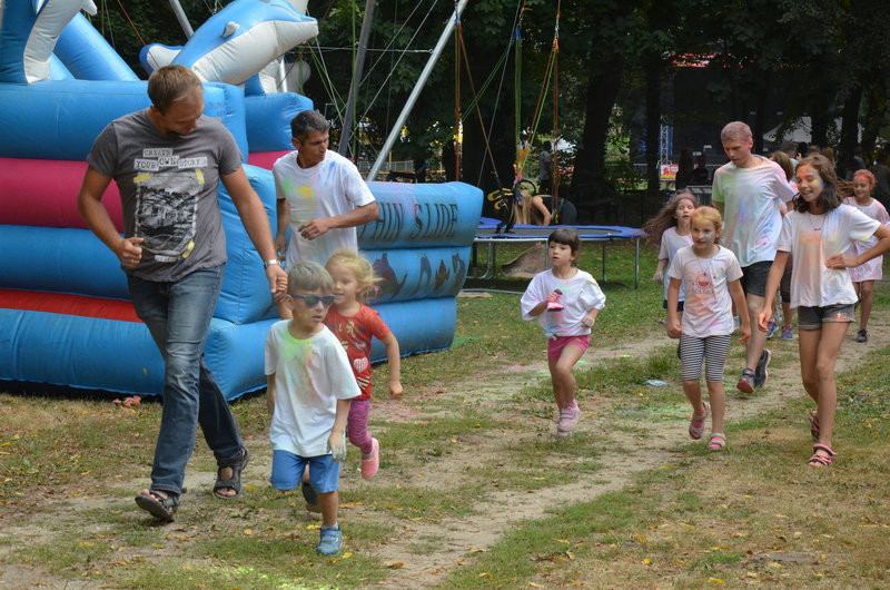 X Bieg Borków na kolorowo (zdjęcia)