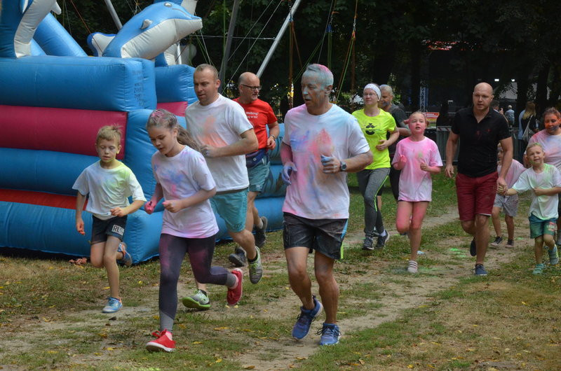 X Bieg Borków na kolorowo (zdjęcia)