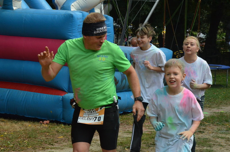 X Bieg Borków na kolorowo (zdjęcia)