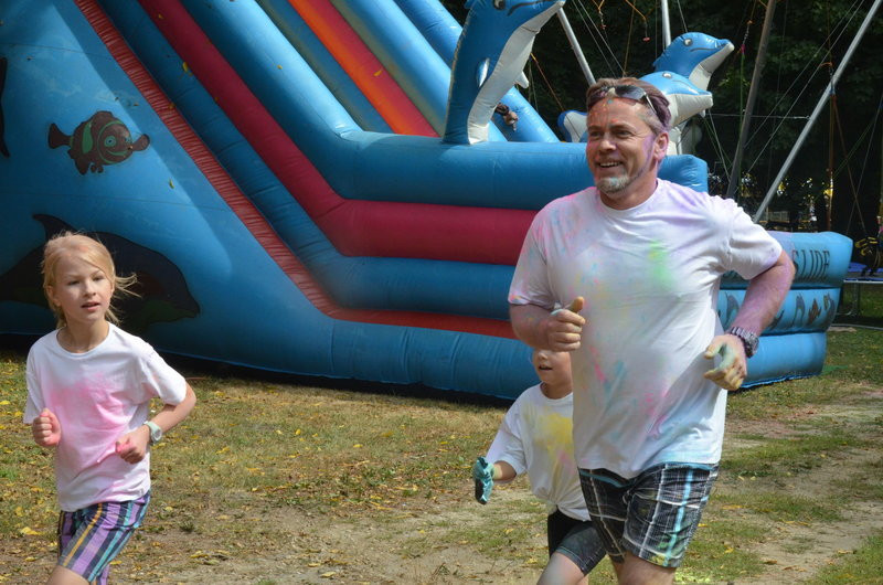 X Bieg Borków na kolorowo (zdjęcia)