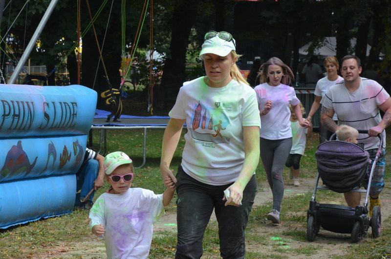 X Bieg Borków na kolorowo (zdjęcia)