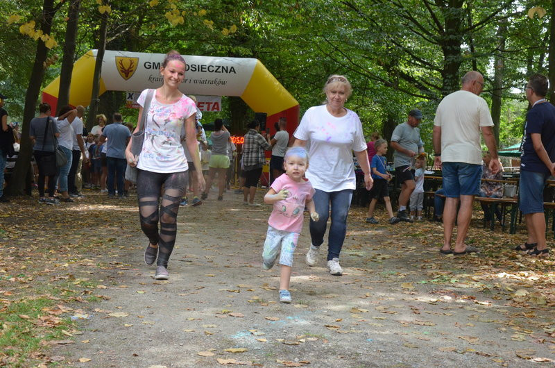 X Bieg Borków na kolorowo (zdjęcia)