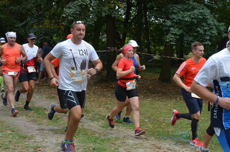 X Bieg Borków na kolorowo (zdjęcia)