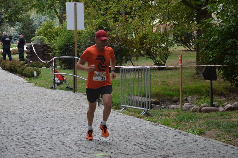 X Bieg Borków na kolorowo (zdjęcia)