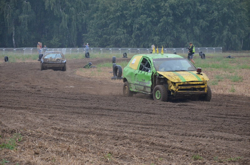 W sobotę samochody, w niedzielę biegacze (zdjęcia)
