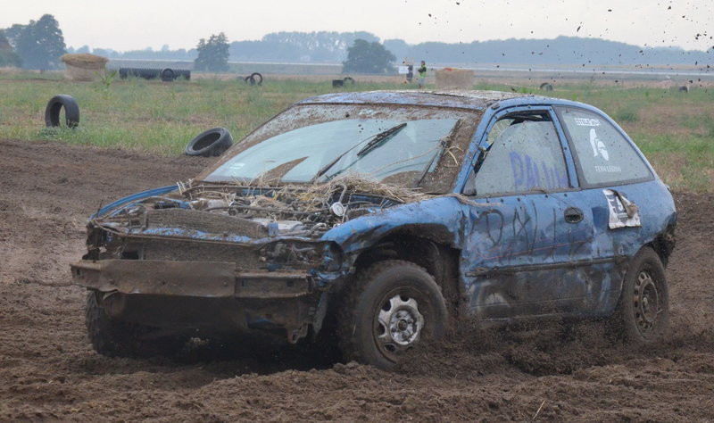 W sobotę samochody, w niedzielę biegacze (zdjęcia)