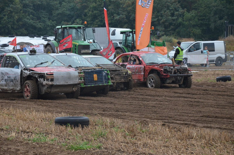 W sobotę samochody, w niedzielę biegacze (zdjęcia)