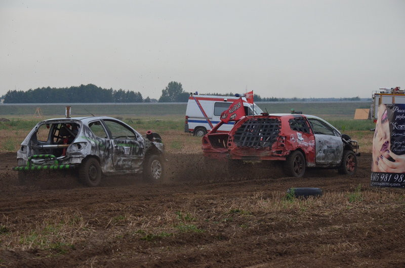 W sobotę samochody, w niedzielę biegacze (zdjęcia)