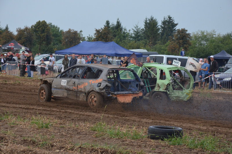 W sobotę samochody, w niedzielę biegacze (zdjęcia)
