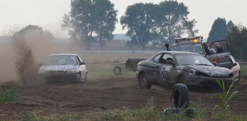 W sobotę samochody, w niedzielę biegacze (zdjęcia)