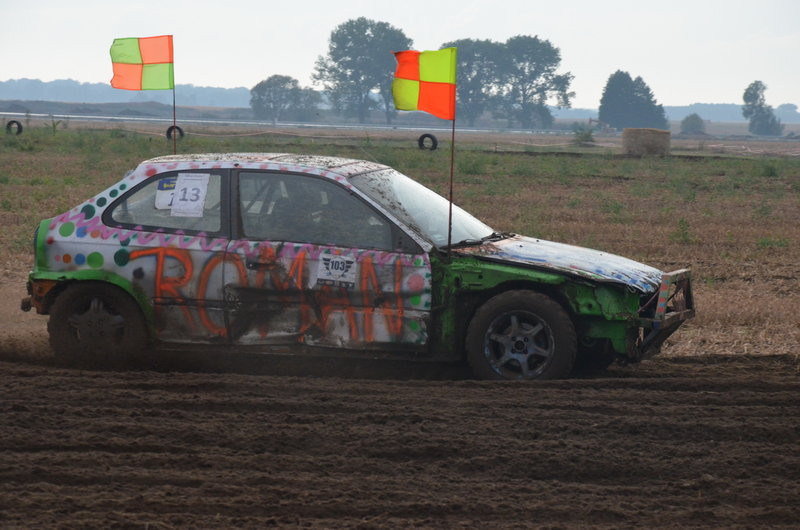 W sobotę samochody, w niedzielę biegacze (zdjęcia)