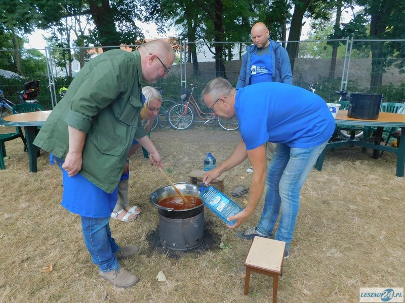 Piknikowo, smacznie i wesoło (zdjęcia)
