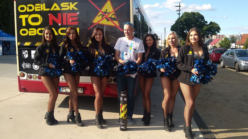 Odblaski to nie obciach (zdjęcia)