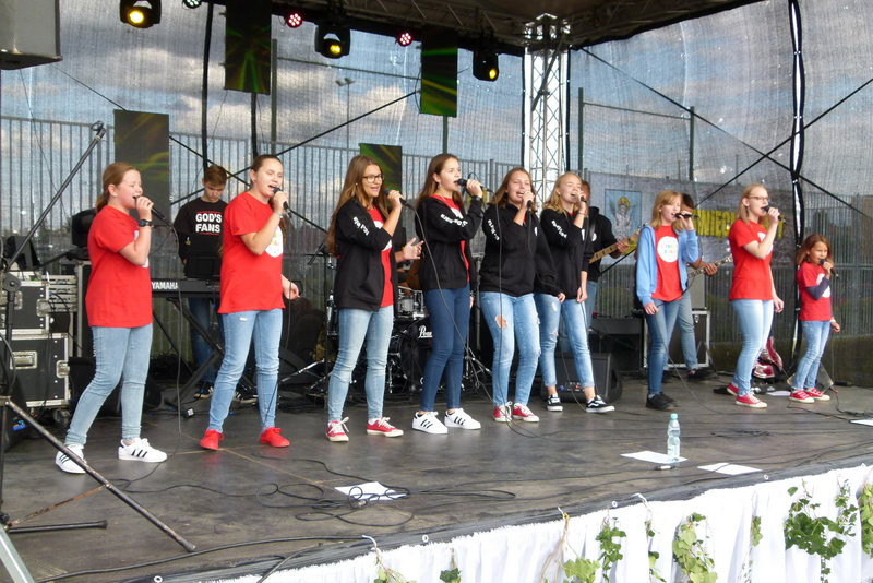 Paszkowiakowie na biało-czerwonych rowerach (zdjęcia)