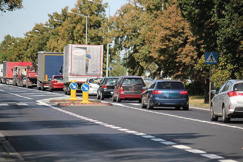 Ciężarówką w auto z 5-osobową rodziną (zdjęcia!!!)