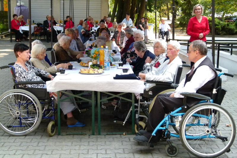 Dwadzieścia lat placówki ważnej dla leszczyńskich seniorów (zdjęcia)