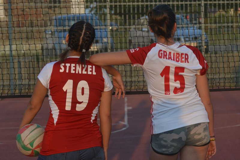 W Garzynie grali w siatkówkę (zdjęcia)