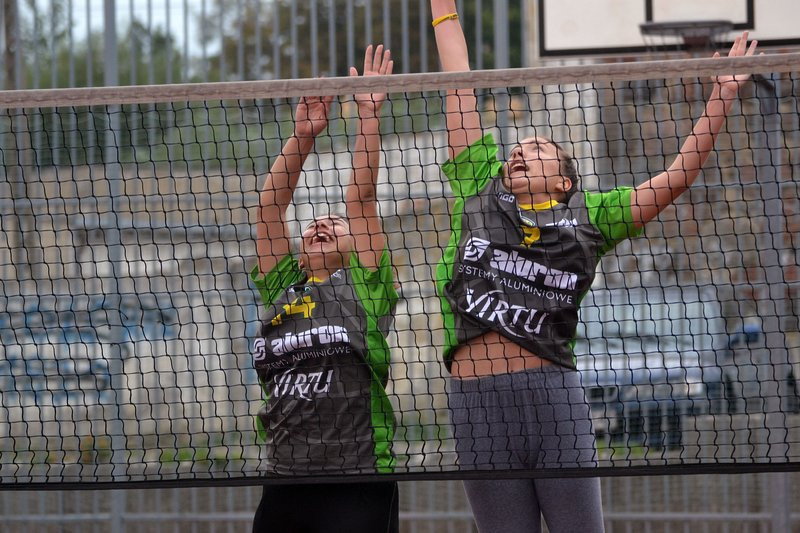 W Garzynie grali w siatkówkę (zdjęcia)
