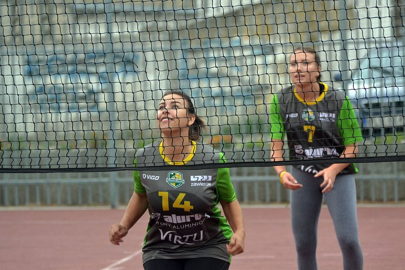 W Garzynie grali w siatkówkę (zdjęcia)
