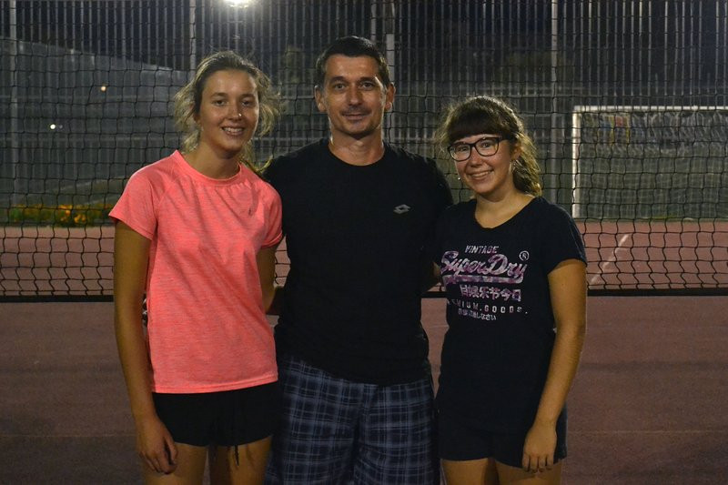 W Garzynie grali w siatkówkę (zdjęcia)