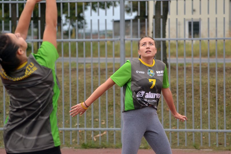 W Garzynie grali w siatkówkę (zdjęcia)