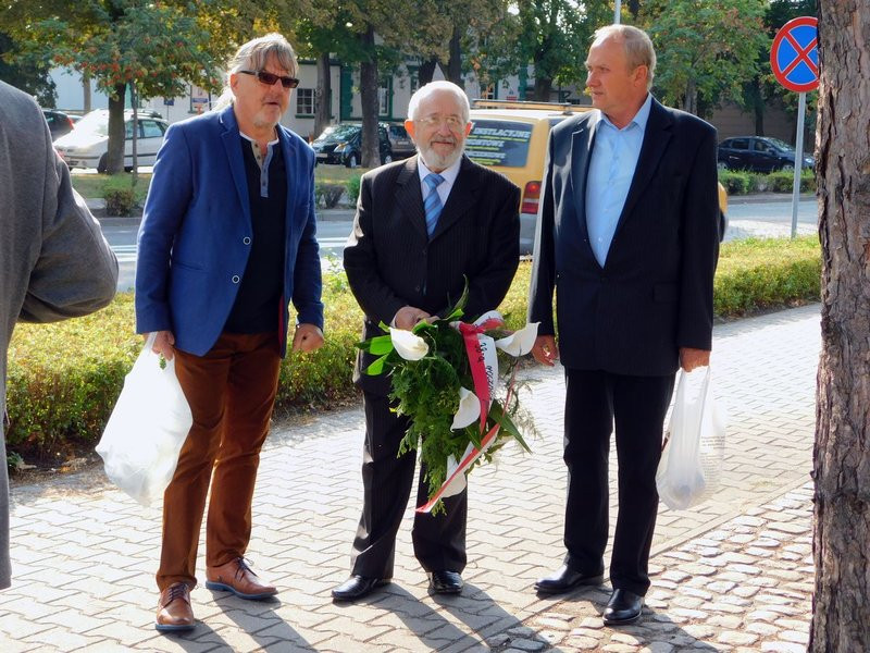 Oddali hołd ludziom Solidarności (zdjęcia)