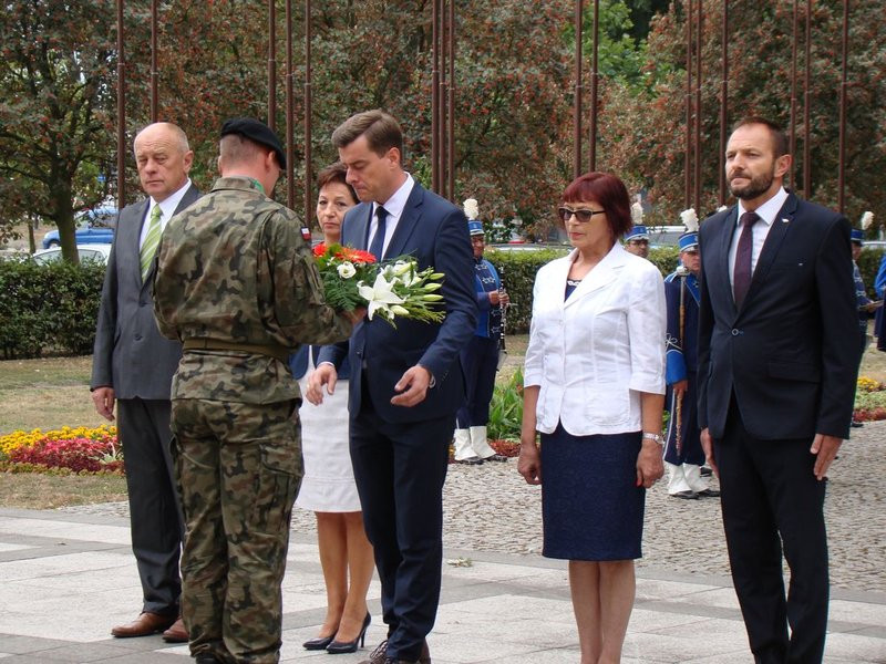 Leszno jest wolne i spokojne. Dzięki żołnierzom (zdjęcia)
