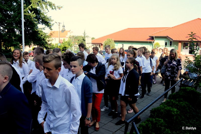 Inauguracja roku szkolnego w cieniu żałoby (zdjęcia)