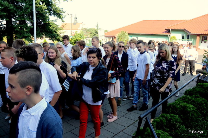 Inauguracja roku szkolnego w cieniu żałoby (zdjęcia)