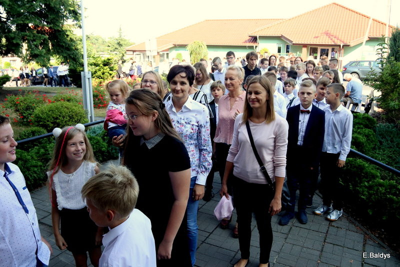 Inauguracja roku szkolnego w cieniu żałoby (zdjęcia)