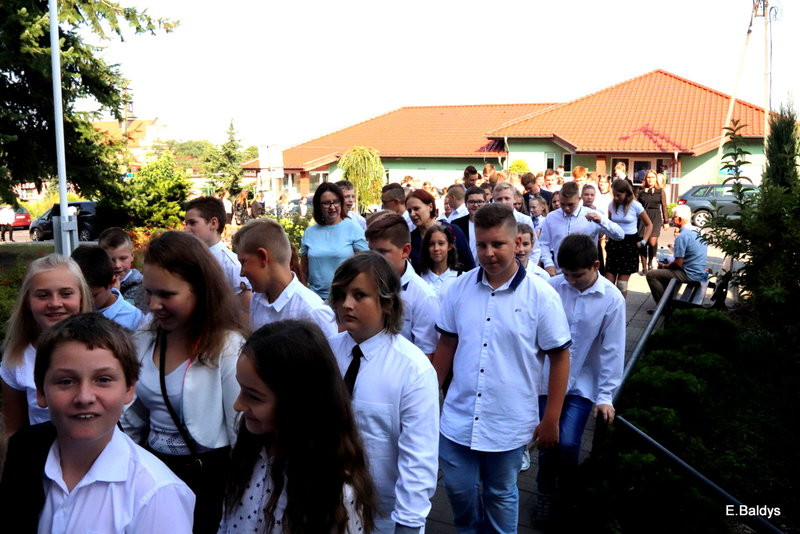 Inauguracja roku szkolnego w cieniu żałoby (zdjęcia)