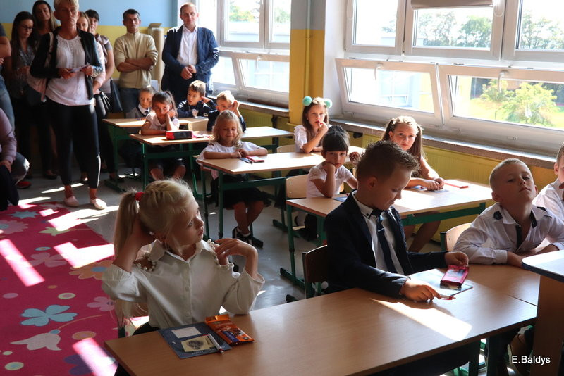 Inauguracja roku szkolnego w cieniu żałoby (zdjęcia)