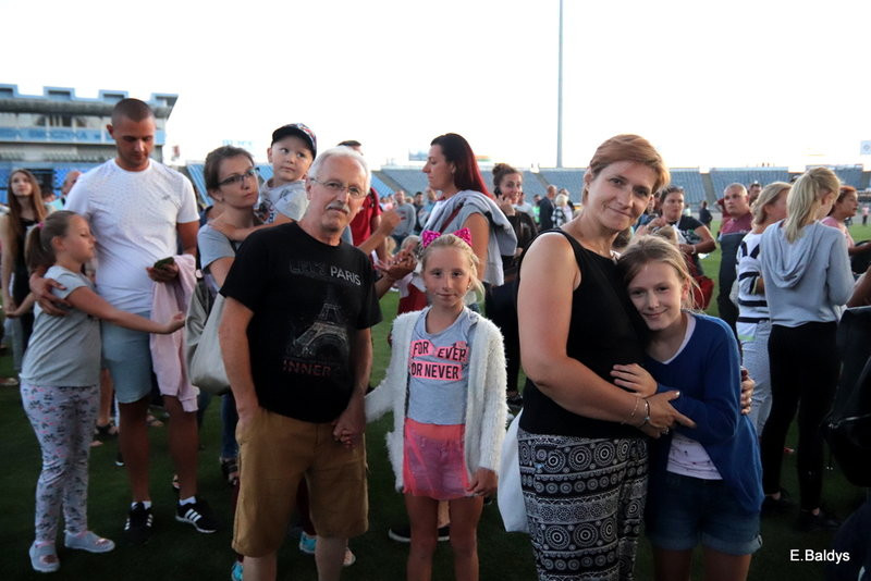 Balony na stadionie (zdjęcia)