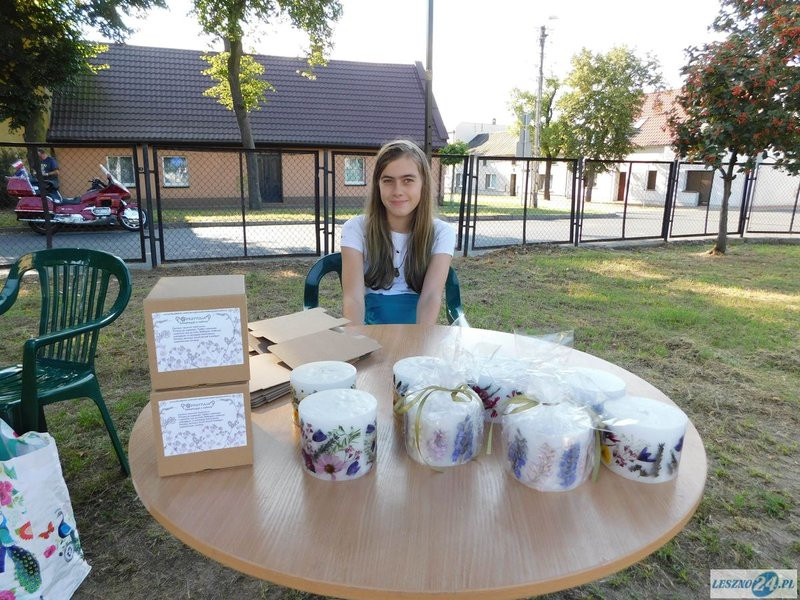 Zaborowo z książkami (zdjęcia)