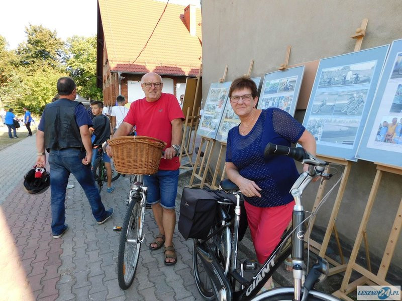 Zaborowo z książkami (zdjęcia)
