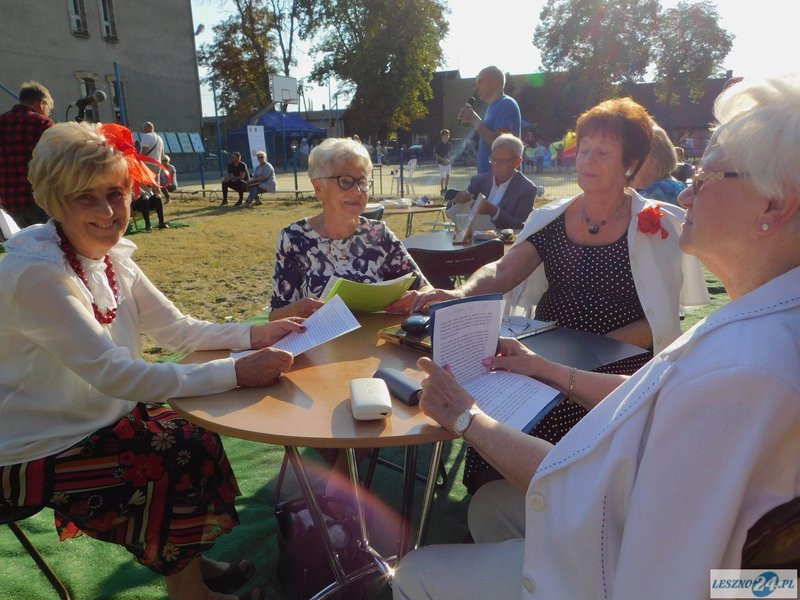 Zaborowo z książkami (zdjęcia)