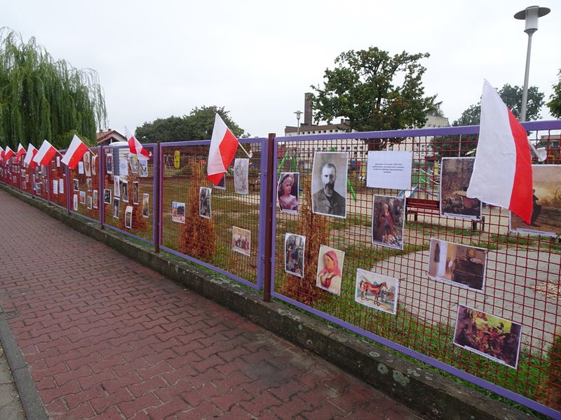 Mieszkańcy Zatorza mają swoją galerię (zdjęcia)