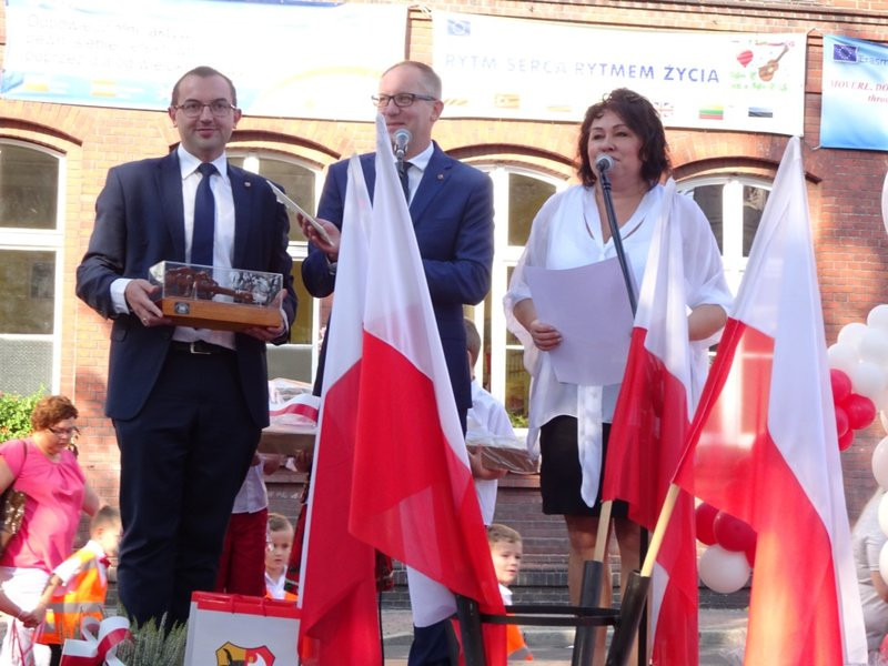 Dziś Lesznem rządzą przedszkolaki (zdjęcia)