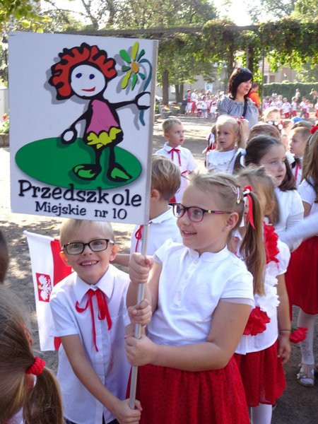 Dziś Lesznem rządzą przedszkolaki (zdjęcia)