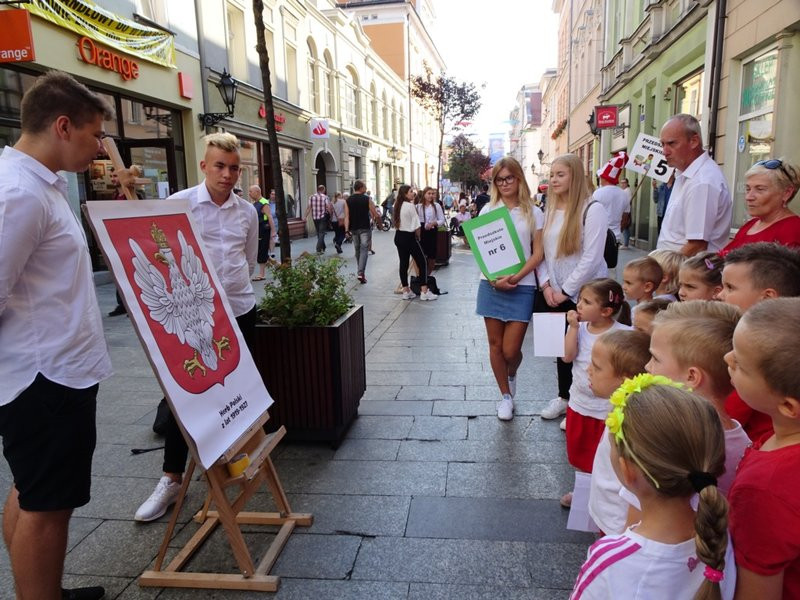 Dziś Lesznem rządzą przedszkolaki (zdjęcia)