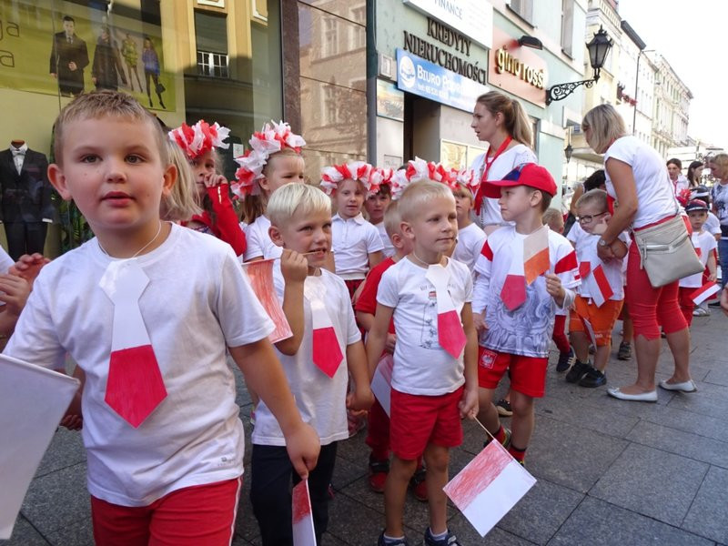 Dziś Lesznem rządzą przedszkolaki (zdjęcia)