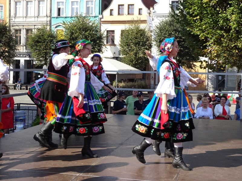 Dziś Lesznem rządzą przedszkolaki (zdjęcia)