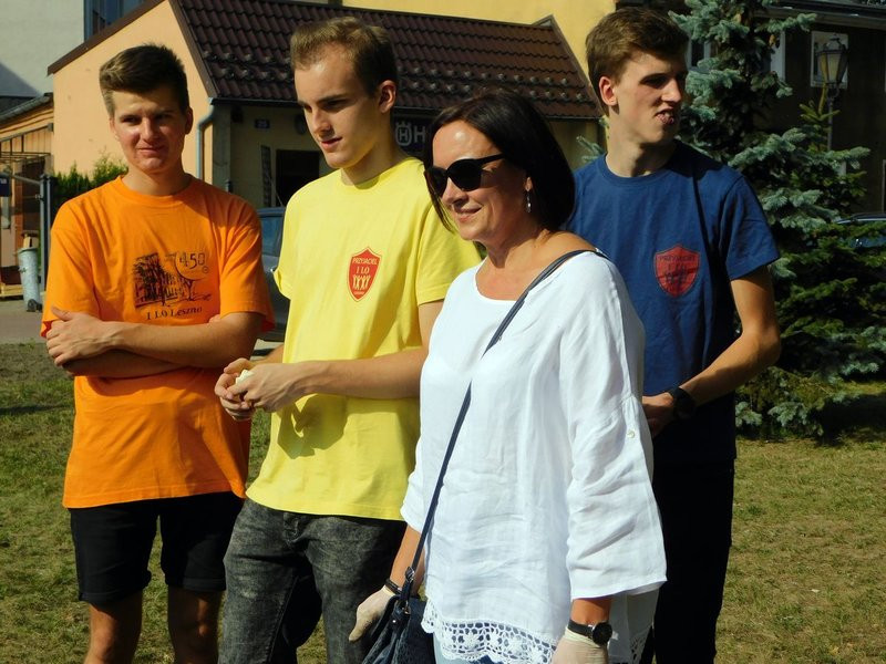 Amazonki posadziły żonkile (zdjęcia)