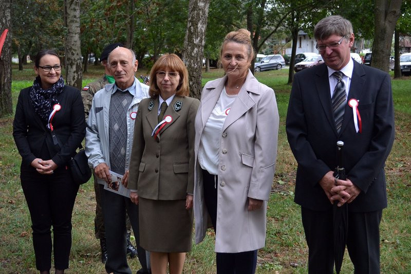 Cis dla powstańców posadzono w Mierzejewie (zdjęcia)
