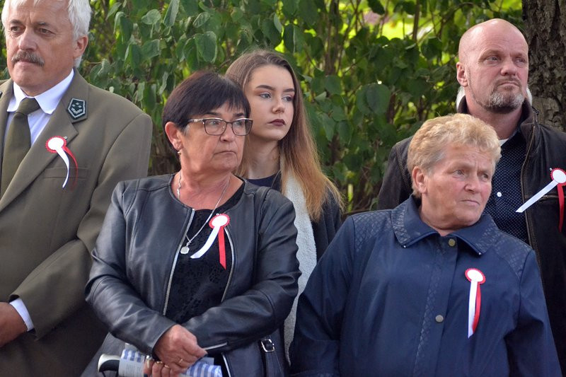 Cis dla powstańców posadzono w Mierzejewie (zdjęcia)